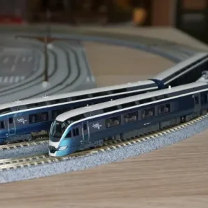 Bestseller Kato - 10-1661 / 70101661 - Series E261 Saphir Odoriko - 4-teiliges Basis-Set