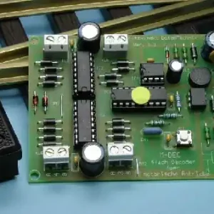 Littfinski 110412 - 1-DEC-DC-F - 4-fach Weichendecoder DCC, Fertigmodul Markenprodukt